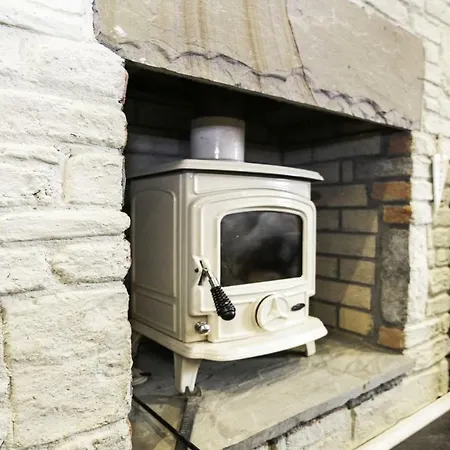 Direct Waterfront City 2 Bedroom House Galway